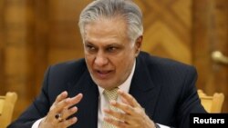 محمد اسحاق دار، وزیر خارجه پاکستان