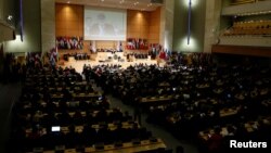 Dirjen Organisasi Buruh Internasional (ILO), Guy Ryder berbicara pada Konferensi Perburuhan Internasional di Jenewa, Swiss, Senin (10/6). 