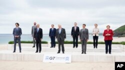 G7