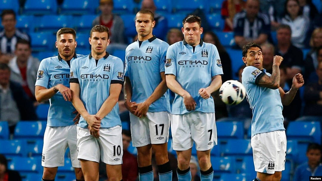 Manchester City sementara memimpin Liha Premier League dengan 47 poin dari 21 pertandingan, setelah menang 2-0 hari Minggu 12/1 (foto: dok). 