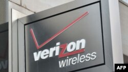 ARCHIVO- Verizon eliminará más de 10 mil empleados para poder hacerle frente a la nueva tecnología móvil 5G. Foto AFP-Mandel Ngan.