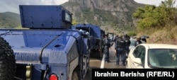 Kosovska policija u Jarinju.