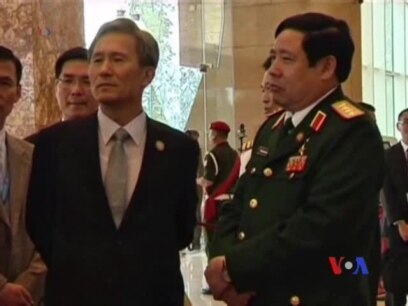 Truyền hình vệ tinh VOA Asia 31/8/2013 