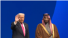 دونالد ترامپ در کنار محمد بن‌سلمان ولیعهد عربستان سعودی در اجلاس سرمایه‌گذاری آمریکا و عربستان