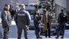 Des policiers russes déployés après une "petite explosion" survenue au Morosani Posthotel, à Davos, Suisse, , le 27 janvier 2011 .