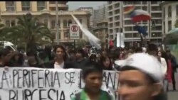 2012-11-22 美國之音視頻新聞: 智利學生反對教改演變成暴力衝突
