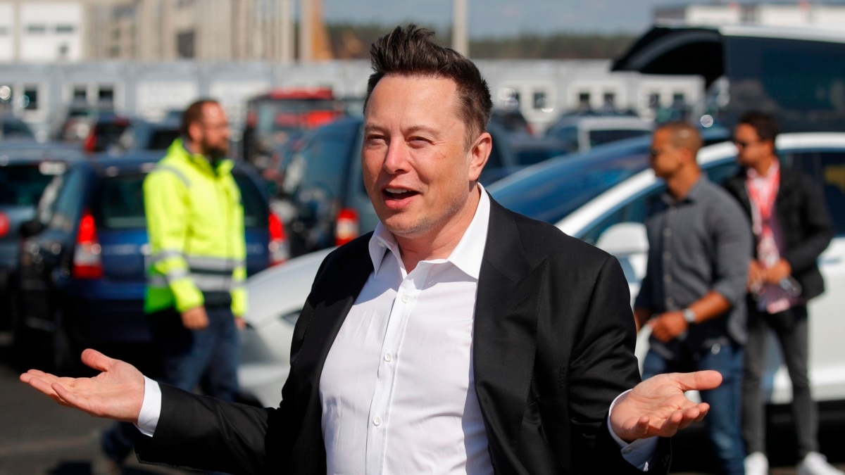 Elon Musk Passes Jeff Bezos to Become Richest Person in the World