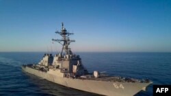 资料图：2024年1月31日击落3架伊朗无人机和一枚胡塞反舰弹道导弹的美国海军“卡尼号”(USS Carney)驱逐舰。（美国海军）