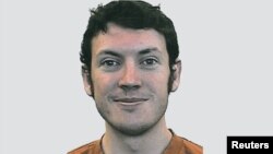 James Holmes, pelaku pembunuhan massal di kota Aurora, Colorado akan diadili hari ini, Senin (23/7).