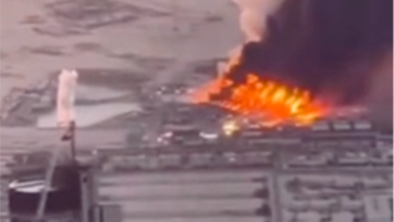 آسیب گسترده به تأسیسات آلومینیوم امارات در پی حملات موشکی