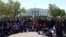 2015 Southeast Asia Youth Leadership Program participants in front of the White House (Courtesy: Center for Southeast Asian Studies, Northern Illinois University)