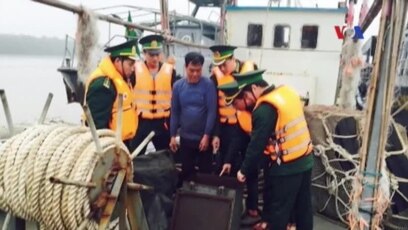 Việt Nam bắt tàu Trung Quốc ‘xâm phạm chủ quyền’