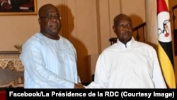 (G ti D) Président Félix Tshisekedi na mokokani waye ya mboka Uganda, Yoweri Museveni, na bokutani na Kampala, Uganda, le 23 mars 2019. (Facebook/La Présidence de la RDC)