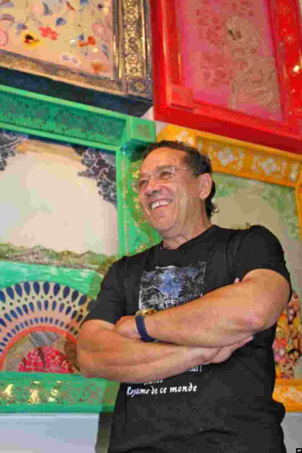 Haitian artist Edouard Duval-Carrié welcomes VOA to his studio in Miami’s Little Haiti neighborhood.
