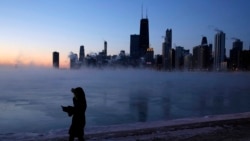 VOA: EE.UU. Intenso frío afecta a estadounidenses