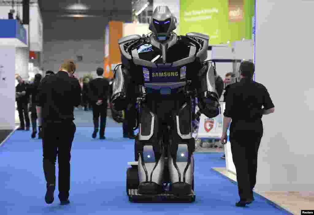 NOX the robot is pictured at the world&#39;s biggest computer and software fair CeBit in Hanover, Germany.