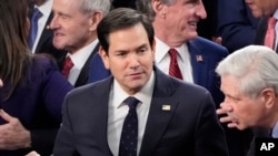 El secretario de Estado Marco Rubio llega antes de que el presidente Donald Trump se dirija a una sesión conjunta del Congreso en el Capitolio en Washington, el martes 4 de marzo de 2025. 