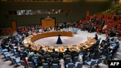 BM Güvenlik Konseyi Başkan Biden'ın 31 Mayıs'ta açıkladığı Gazze için ateşkes planına destek veren ve ABD tarafından hazırlanan tasarıyı kabul etti. Oylamada Güvenlik konseyi üyesi 14 ülke kabul oyu kullandı, daimi üyelerden Rusya ise çekimser kaldı, 10 Haziran 2024.