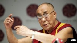Ðức Ðạt Lai Lạt Ma, nhà lãnh đạo tinh thần của người Tây Tạng