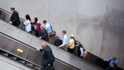 [VOA 현장영어 오디오] You’re not supposed to run on the escalators