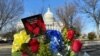 La embajada de Colombia en Washington envía arreglos florales a congresistas estadounidenses en Día de San Valentín para resaltar amistad e importancia del sector de floricultura en la relación comercial bilateral. [Foto: Cortesía embajada de Colombia en Washington]