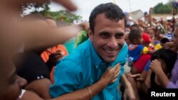 Maduro y Capriles aprovecharán estos días para hablar de la inseguridad reinante en Venezuela, a lo cual la oposición culpa al actual gobierno.