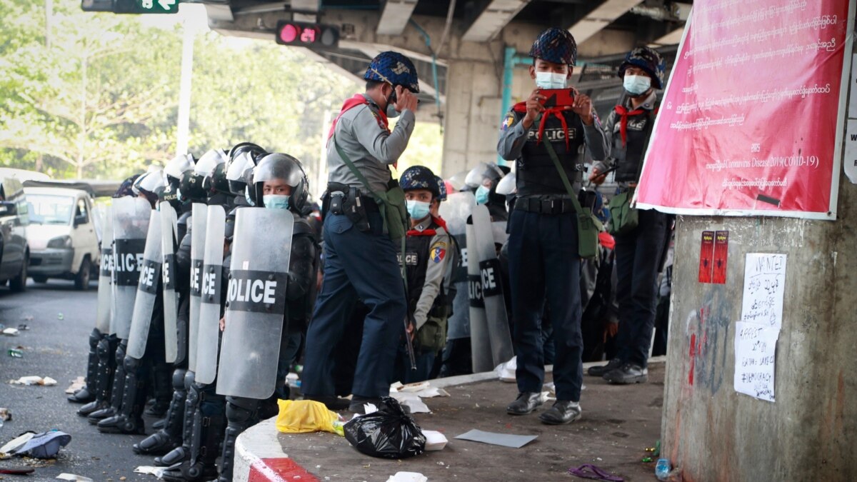 Myanmar Police Free Japanese Journalist After Brief Detention