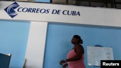 El correo entre Cuba y Estados se desarrolla a través de terceros países. 