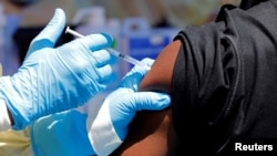 تزریق واکسن ابولا در جمهوری دموکراتیک کنگو