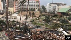 L'ouragan Irma sème la destruction à Saint-Martin, 6 septembre 2017.