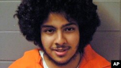 Adel Daoud, convicto de tratar de meter lo que él creía era una bomba en un bar en Chicago en el 2012. Foto suministrada por el departamento de policía federal. (Policía Federal de EEUU via AP, File)