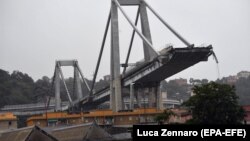 Urušio se most u Genovi, Italija, 14. august 2018.