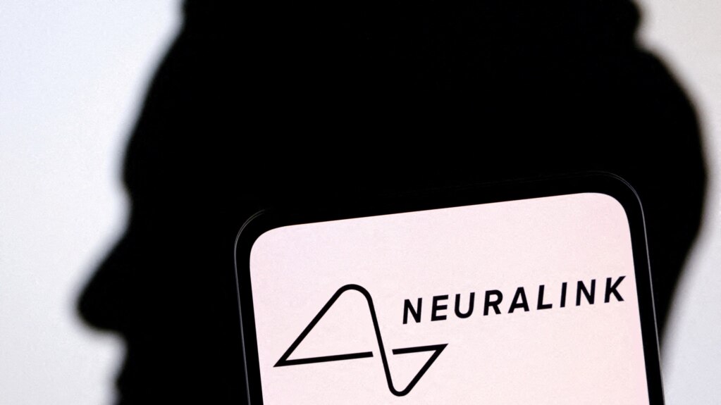 Musk: Neuralink Patient Able to Control Computer Mouse by Thinking