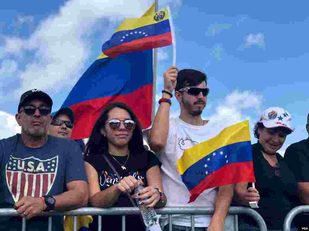 Las protestas en cada ciudad del mundo buscan lograr el &quot;cese de la usurpación, el gobierno de transición y las elecciones libres&quot;, señaló Guaidó.