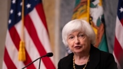 Menteri Keuangan AS Janet Yellen menjawab pertanyaan media dalam konferensi pers di Departemen Keuangan di Washington DC, 22 Oktober 2024. (Foto: Roberto Schmidt/AFP)