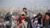 ترکی کی سرحدیں بند، شامی مہاجرین کو مشکلات درپیش