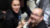 Persidangan Reporter AS Dilanjutkan di Iran