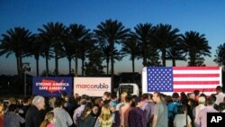 A crowd waits for Republican presidential candidate, Sen. Marco Rubio, R-Fla., to speak at a campaign rally in Ponte Vedra Beach, Florida, March 8, 2016. 
