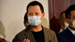 香港法律界立法會議員郭榮鏗質疑疫情下， 香港仍有一條法例不容許市民戴上口罩，是荒謬 亦會引起很多不必要的恐懼。(美國之音湯惠芸)