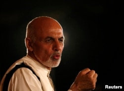 Afghan presidential candidate Ashraf Ghani speaks during a news conference in Kabul, Afghanistan, Sept. 10, 2014.