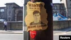 Polisi Inggris Kamis (7/9) menyebarkan poster pencarian buron Daniel Abed Khalife, terdakwa teroris yang kabur dari penjara London. 