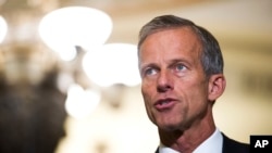 El senador republicano por Dakota del Sur, John Thune, visto en esta gráfica de septiembre 5, 2018, sostiene que tanto republicanos como demócratas desean una nueva ley sobre privacidad en la Internet. 