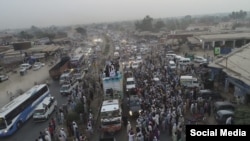 جے یو آئی (ف) کا 'آزادی مارچ' اسلام آباد کی جانب رواں دواں ہے۔