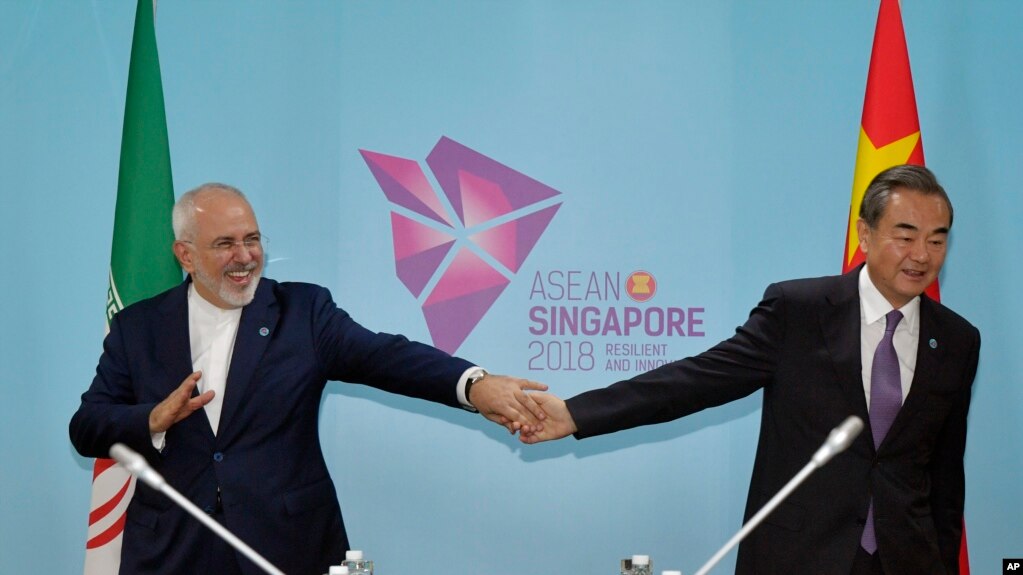 Встреча глав МИД Ирана и КНР на полях саммита АСЕАН. Сингапур, 3 августа 2018 