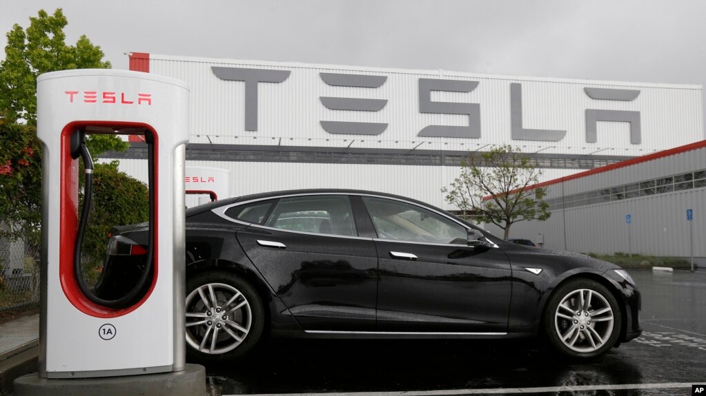 Xe hơi Tesla