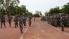 L'UE et les Emirats livrent des véhicules blindés au Mali en guerre contre le djihadisme