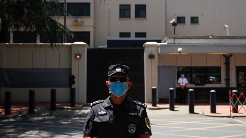 US, China Face a Tense Point in Their Relations