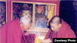 5岁男童坚赞诺布中签。（李江琳提供）