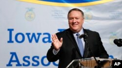 El secretario de Estado de EE.UU., Mike Pompeo, habla en Iowa a agricultores el 4 de marzo de 2019.