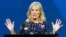 អ្នកស្រី Jill Biden ថ្លែង​​នៅ​ក្នុង​ពិធី​ប្រកួត​ថ្នាក់​ជាតិ​ការ​​ប្រកប​ពាក្យ Scripps National Spelling Bee​ សម្រាប់​​កុមារ​​នៅ Disney World ក្នុង​រដ្ឋ​ Florida កាល​ពី​ថ្ងៃ​ទី​៨ ខែ​កក្កដា ឆ្នាំ​២០២១។